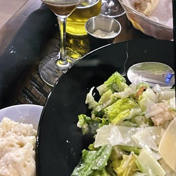 Oggi Trattoria - Drinks - Italian Near Me - Chicago, Illinois Oggi Trattoria - Drinks - Italian Near Me - Chicago, Illinois