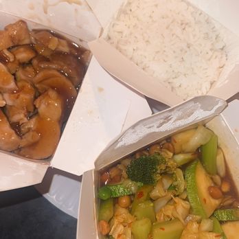 Kim's Chinese Kitchen - Teriyaki chicken, rice and Kung Pao Cabbage - Chinese Near Me - Phoenix, Arizona
