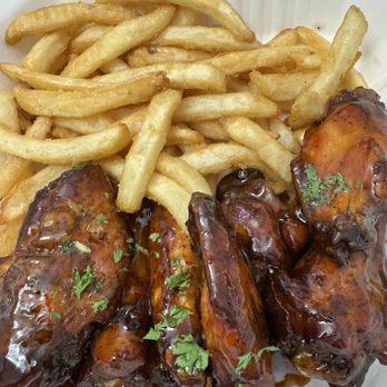 Sanders BBQ Supply - Peach tea wings snd fries - Salad Near Me - Chicago, Illinois