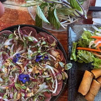 Me Va Con Vietnamese Kitchen - Vietnamese Near Me - Oakland, California Me Va Con Vietnamese Kitchen - Vietnamese Near Me - Oakland, California