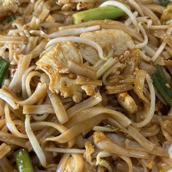 Banana Thai kitchen - Pad Thai - Thai Near Me - Oklahoma City, Oklahoma Banana Thai kitchen - Pad Thai - Thai Near Me - Oklahoma City, Oklahoma