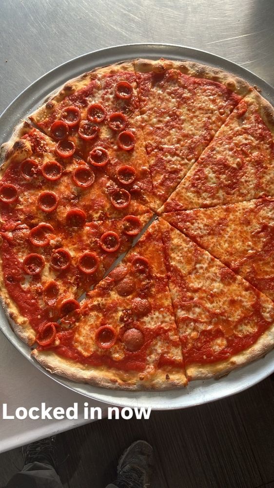 Food from Classic Pizza