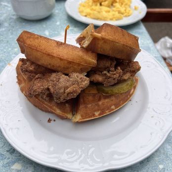 The White Sheep - Chicken and waffles - Breakfast & Brunch Near Me - Orland Park, Illinois