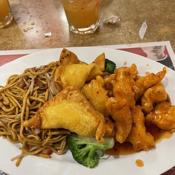 China Blossom - Chinese Near Me - North Andover, Massachusetts