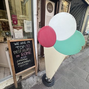 Il Capriccio di Carla - Ice Cream & Frozen Yogurt Near Me - Rome, RM Il Capriccio di Carla - Ice Cream & Frozen Yogurt Near Me - Rome, RM