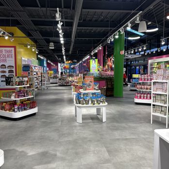 It'Sugar - Candy Stores Near Me - Miami, Florida It'Sugar - Candy Stores Near Me - Miami, Florida