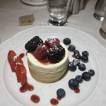 Fior d'Italia - Torta de Ricotta con Salsa di Bacche - Italian Near Me - San Francisco, California Fior d'Italia - Torta de Ricotta con Salsa di Bacche - Italian Near Me - San Francisco, California