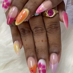 Perfect Solar Nails - T.A.P hybrid Gel with design