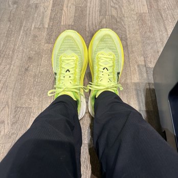 Fleet Feet - Hoka Mach 7 - Shoe Stores Near Me - Chicago, Illinois Fleet Feet - Hoka Mach 7 - Shoe Stores Near Me - Chicago, Illinois