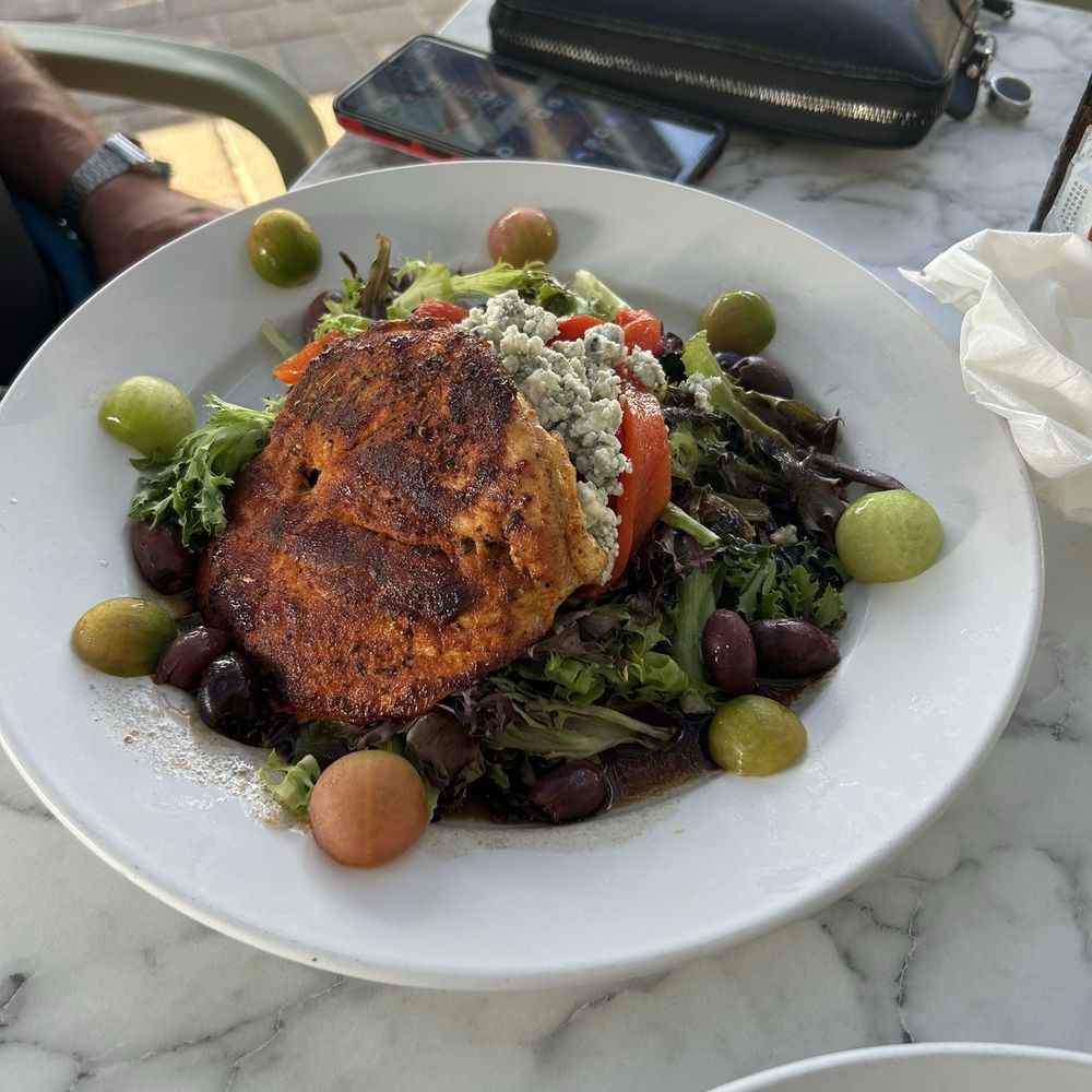 Keylime Bistro - Chicken Cesar salad - Seafood Near Me - Captiva, Florida Keylime Bistro - Chicken Cesar salad - Seafood Near Me - Captiva, Florida