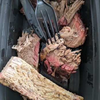 Harris BBQ - Harris Ranch Beef Brisket ($16.95) - 4 stars. Tasty, soft, charred meat. Lunch 2024-11-18 - Barbeque Near Me - Coalinga, California