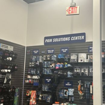 Road Runner Sports - Shoe Stores Near Me - Oxnard, California