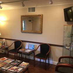 Silicon Valley ENT & Sinus Center: Philip Ho, MD, FACS - Waiting Room