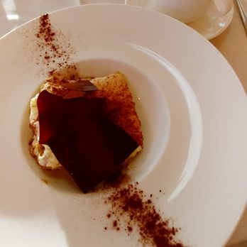 CASTELLO ITALIANA - Dessert - Tiramisu (CAD$13) - sinful... I wanted to lick the plate - Italian Near Me - Banff, Alberta