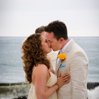 Etched in Pixels Photography - Beachfront San Diego Wedding photography ceremony. - Event Photography Near Me - Menlo Park, California Etched in Pixels Photography - Beachfront San Diego Wedding photography ceremony. - Event Photography Near Me - Menlo Park, California