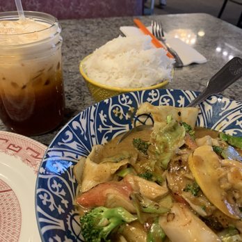 Ray's Place - Imitation crab curry - Vietnamese Near Me - Anchorage, Alaska