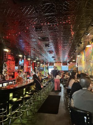 Stella's Lounge by null