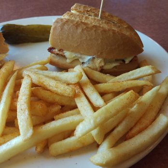 Primo Cafe - Chicken sandwich - American Near Me - Lancaster, California Primo Cafe - Chicken sandwich - American Near Me - Lancaster, California