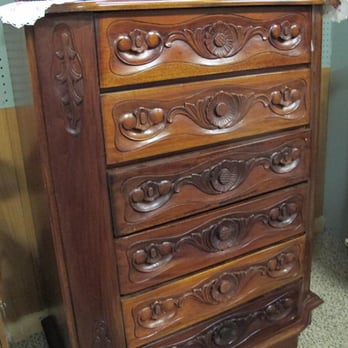 Lone Elm Antique Mall - Antiques Near Me - Olathe, Kansas Lone Elm Antique Mall - Antiques Near Me - Olathe, Kansas