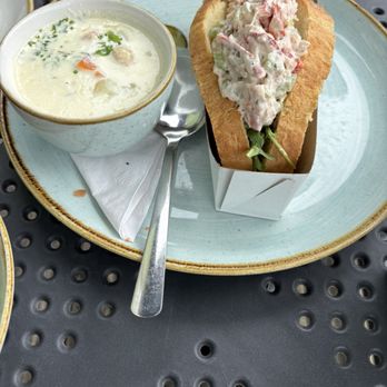Salt Shaker Deli - Lobster roll and seafood chowder - Pizza Near Me - Lunenburg, Nova Scotia Salt Shaker Deli - Lobster roll and seafood chowder - Pizza Near Me - Lunenburg, Nova Scotia