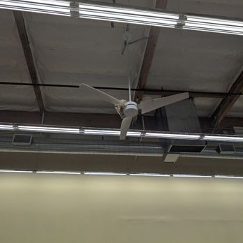 Dollar Tree - Fan with balloon - Discount Store Near Me - Livermore, California Dollar Tree - Fan with balloon - Discount Store Near Me - Livermore, California