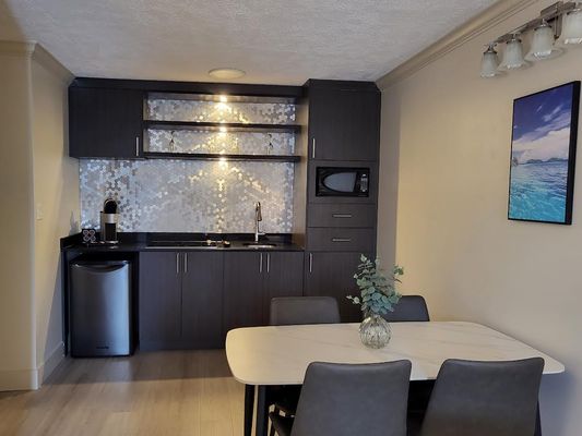 Oceanfront Suites at Cowichan Bay by null