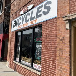 Exterior photo of DS Bicycles - Chicago, Illinois Exterior photo of DS Bicycles - Chicago, Illinois