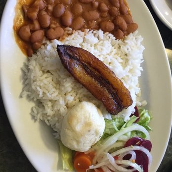 El Paisa - Colombian Near Me - Central Falls, Rhode Island