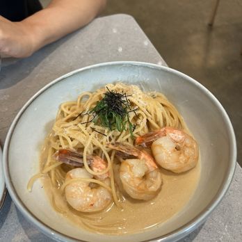 Nīzu Cafe - Cafes Near Me - Vancouver, British Columbia