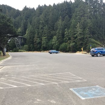 Heceta Head Lighthouse - Parking lot - Landmarks & Historical Buildings Near Me - Florence, Oregon Heceta Head Lighthouse - Parking lot - Landmarks & Historical Buildings Near Me - Florence, Oregon