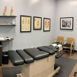 Daniel Zucker DC - Private adjustment room