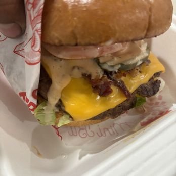 Burger Hub - Halal Near Me - Sacramento, California Burger Hub - Halal Near Me - Sacramento, California