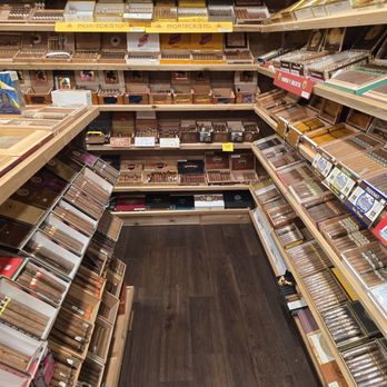 TOBACCO OUTLET DEPOT PLUS - Updated June 2026 - 58 Photos & 10 Reviews -  2501 University Ave NE, Minneapolis, Minnesota - Tobacco Shops - Phone  Number
