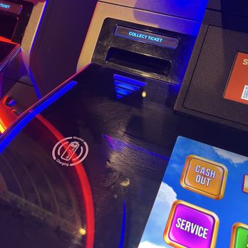 Pechanga Resort Casino - Didn't work for me but the charging station is cool - Casinos Near Me - Temecula, California