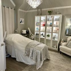 Facials by Jada - Private studio