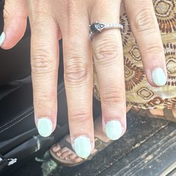 Modern Nails Studio - Bad nails