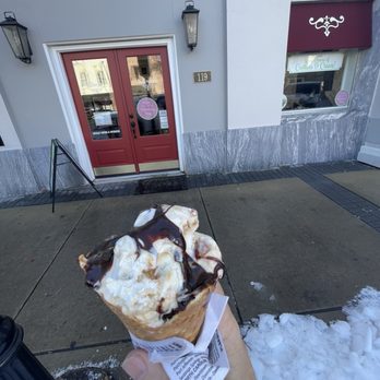 Kilwins - Turtle cheese cake and hot chocolate fudge in a waffle cone in the snow! - Ice Cream & Frozen Yogurt Near Me - Thomasville, Georgia