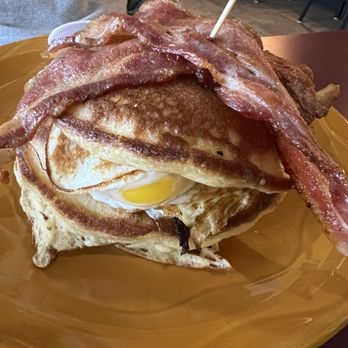Rennee's Restaurant and Lounge - American Near Me - Suffolk, Virginia Rennee's Restaurant and Lounge - American Near Me - Suffolk, Virginia