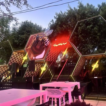 The Pemberton - Food Trucks Near Me - Phoenix, Arizona The Pemberton - Food Trucks Near Me - Phoenix, Arizona