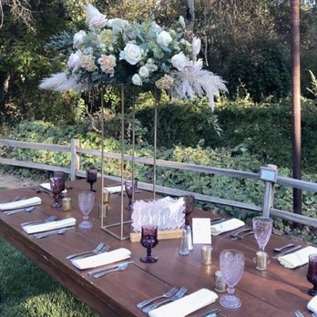 Chic Flowers and Events - Florists Near Me - Carlsbad, California