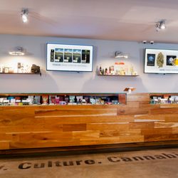 Lux Pot Shop Lake City - Lux Pot Shop Lake City interior