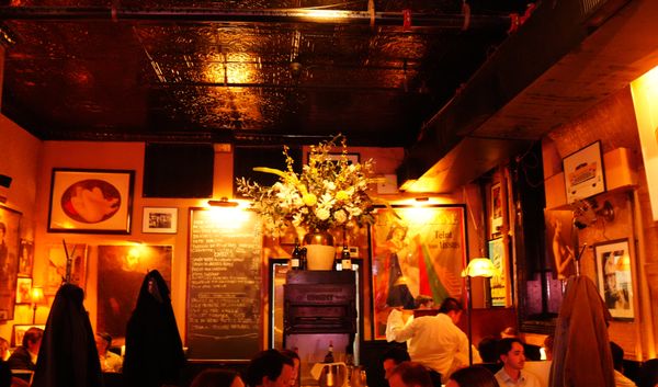 Raoul's by null