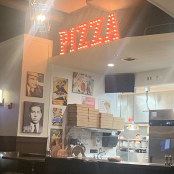 Lino's North - Pizza bar seating area - Italian Near Me - Rochester, Michigan