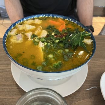 Rau Bistro - Soup 5 curry pho - Vietnamese Near Me - Calgary, Alberta Rau Bistro - Soup 5 curry pho - Vietnamese Near Me - Calgary, Alberta
