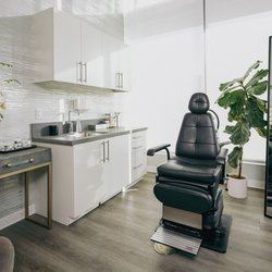 KAO Aesthetics - Consultation and Exam Room