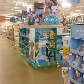 PETSMART Updated June 2024 26 Photos 20 Reviews 5883 Poplar Ave