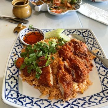 Salathai Thai Cuisine - 130. Crispy Chicken Fried Rice - Thai Near Me - San Gabriel, California