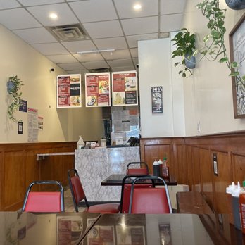 Hello Vietpho - the inside of a restaurant - Vietnamese Near Me - New York, New York