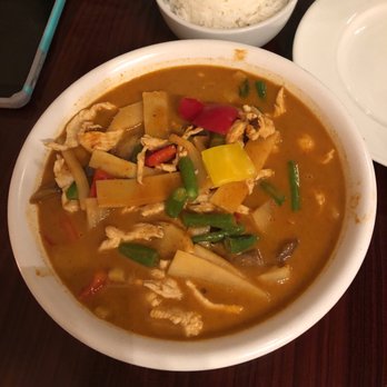 Kao Thai - Red chicken curry - Thai Near Me - Silver Spring, Maryland