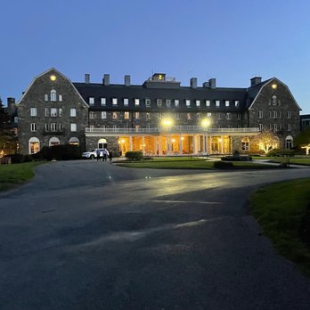 Skytop Lodge - Hotels Near Me - Skytop, Pennsylvania